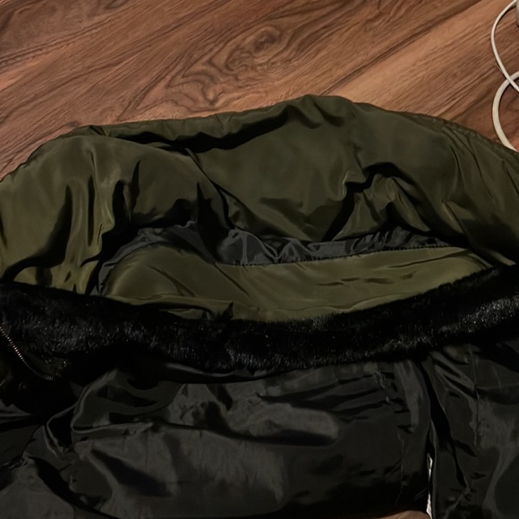 Zara Puffer Jacket - Picture 5 of 5